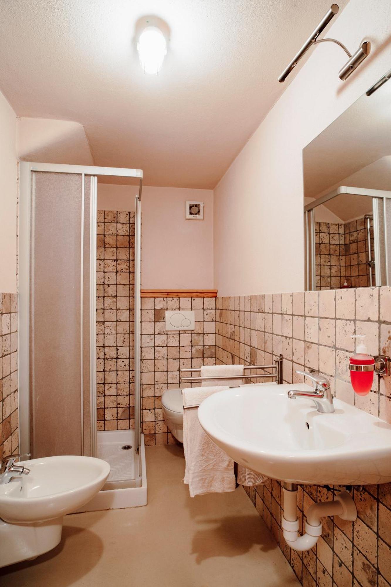 Maison Rosset Agriturismo, Camere, Appartamenti E Spa In Valle D'Aosta نوس المظهر الخارجي الصورة