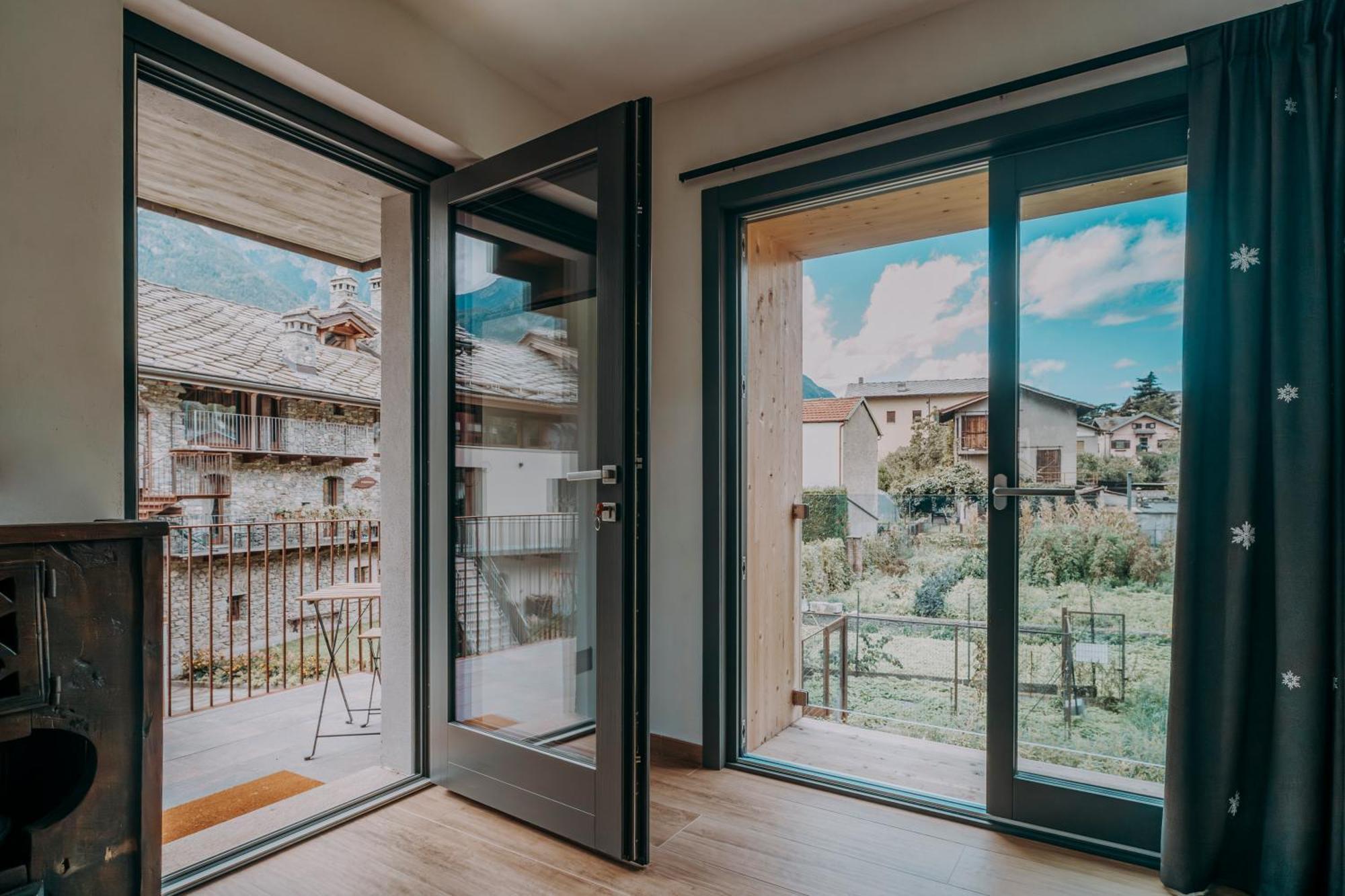 Maison Rosset Agriturismo, Camere, Appartamenti E Spa In Valle D'Aosta نوس المظهر الخارجي الصورة